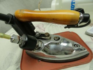 Vintage NAOMOTO HYS - 5 Industrial Steam Iron with Accessories 4