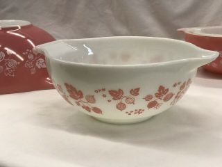 Vintage Pyrex Pink/white Gooseberry Cinderella Nesting Bowls 7