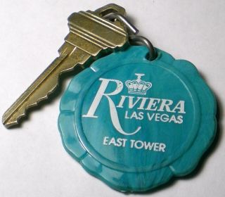 Raph - 78 Vtg.  5 Las Vegas Room Key & Fobs Riviera,  Caesar,  Sahara,  Fremont,  Castaways