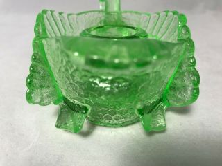 Vintage Cambridge Glass Co.  1050 Apple Green Swan Candle Holders 4 1/2 