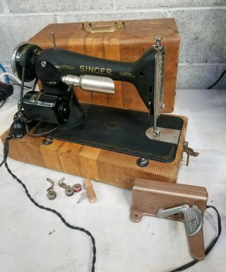 Vintage Singer Heavyduty Sewing Machine Case