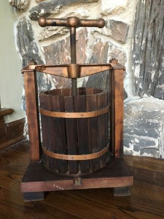 Antique Vintage Wooden Wear Ever Chicago Wine Fruit Apple Cider Press