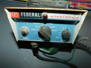 Vintage Federal Signal Interceptor Pa - 20a Electronic 12v Pa Siren W/ Microphone