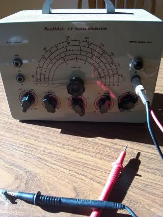 Vintage Heathkit Rf Signal Generator Sg - 7