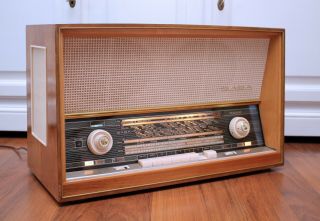 Restored Saba Freudenstadt 125 Stereo Vintage Tube Radio 60s Germany Splendid