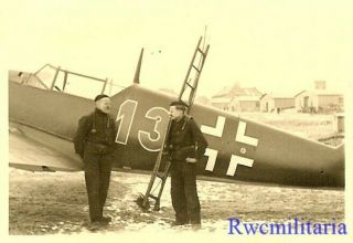 Rare Luftwaffe Ground Crewmen W/ Me - 109 Fighter Plane On Winter Airfield