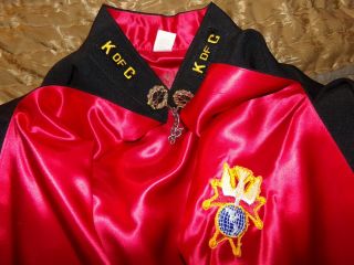 Vintage Knights Of Columbus Black Cape W/ Red Lining & Shirt/gloves 4th Degree