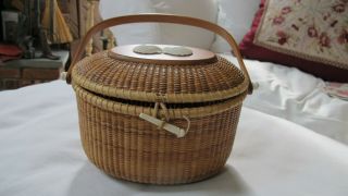 Nantucket Style Vintage Woven Wicker Bag With Shells.  Ltd Initials? On Bottom.