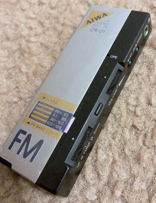 Aiwa CR - 01 Miniature FM Stereo Receiver Pocket (Rare Vintage) 5
