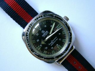 Vintage MORTIMA SUPERDATOMATIC men ' s watch Old French made mechanical DIVER,  60s 5