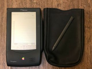 Vintage 1993 Apple Newton Messagepad H1000 W/case Well