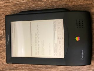 Vintage 1993 Apple Newton MessagePad H1000 w/Case Well 2