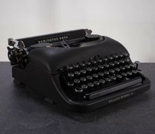 Vintage Remington Rand Model 5 Black Portable Typewriter With Case