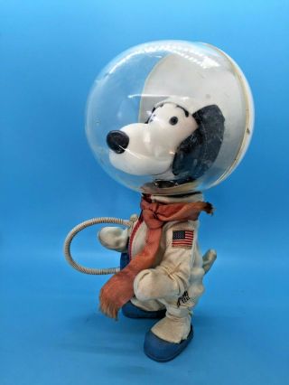 Fabulous Vintage Astronaut Snoopy Doll Determined Productions Inc.  1969 3