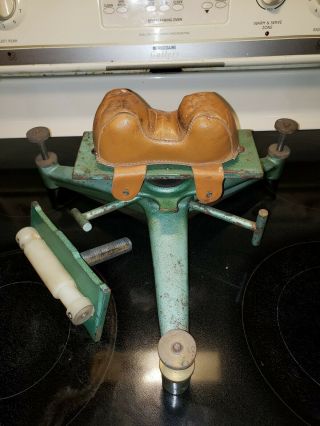 Vintage R.  Hart Cast Iron Protektor Gun Bench Shooting Rest Bag Pa Sk5469