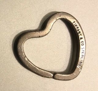 TIFFANY & CO.  Authentic Vintage Sterling Silver key ring heart shaped 5