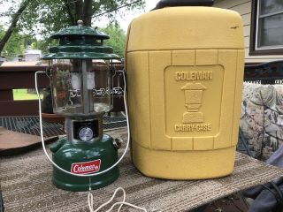 Vintage Coleman 220j Double Mantle Lantern Dated 8/75 With Case Dated 1/77