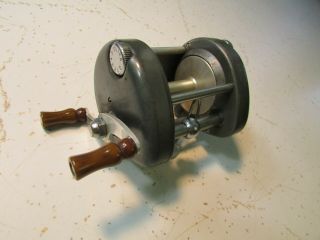 Vintage Cycloid Micromatic Fishing Reel Chicago,  Illinois.  Rare Appears