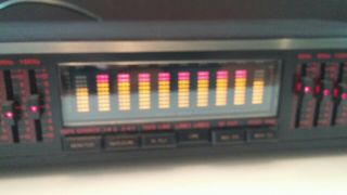 Vtg PYRAMID Stereo 10 band Graphic EQ Equalizer model 9700G w Led Light Spectrum 3