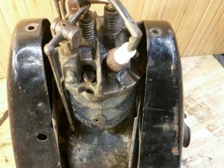 Vintage Briggs and Stratton Model FI Engine rare Double shroud over head valve 5