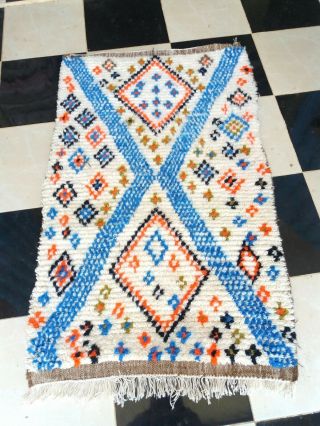 Moroccan Vintage Berber Handmade Wool Carpet Rug Azilal 4 
