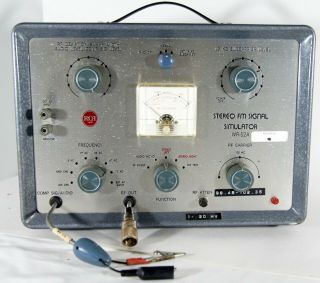 Vintage Rca Fm Signal Simulator Wr - 51a Generator Radio Receiver Test Equipment