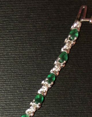 Vintage 14k White Gold Emeralds & Diamonds Tennis Bracelet,  8.  7 Gr.  7” L 9