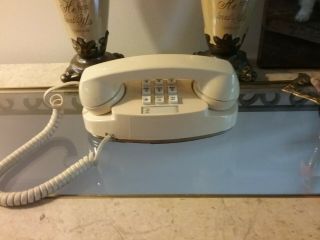Authentic vtg.  Princess Phone by AT&T,  All 7