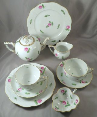 Vintage Herend Porcelain Petites Vienna Pink Rose Tea Pot Dessert Set Hungary Nr