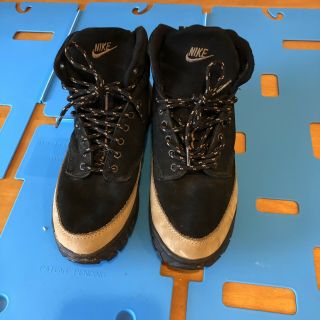 Nike Air Acg Men 9 Hiking Boots Hiker Vintage Rare 950507 Tan Black