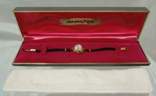 Vintage Hamilton Ladies Wrist Watch in orignal Case 14K Solid Gold 2