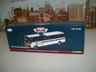 Corgi 1/50 Scale Us53909 Vintage Greyhound Lines Bus - Destination Pittsburgh