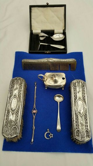 Fab.  All Solid Silver Jewellery And Silver,  Brushes,  Spoons,  Apx Gross 500 Gr