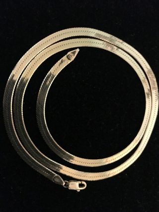 Vintage Estate Solid 14k Italian Yellow Gold Herringbone Necklace 18”