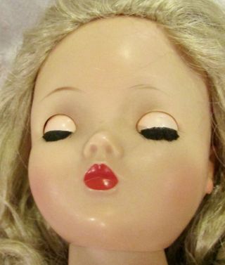 Incredible Vintage Madame Alexander Cissy Doll w/Most Incredible Face Paint 4