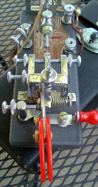 VIBROPLEX Deluxe Telegraph Key Bug Morse w Case 137589 Vintage 1945 5