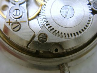 Vintage SWISS made ROAMER 17 Jewels Men ' s Watch (DAY) - 1 9