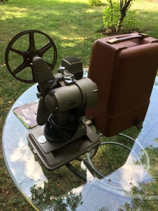 Vintage Revere Model 85 8mm Movie projector Revere 7
