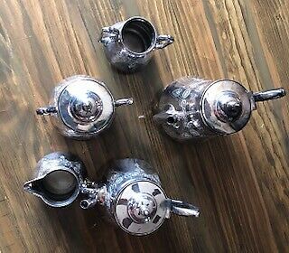 Vintage Rogers & Bro 5 PC.  Silver Triple Plated Tea Set 4