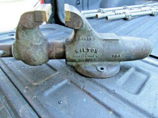 Vintage Wilton Bullet Vise No.  A9450 4 - 1/2 " Jaws 18.  5 " Long 7.  5 " Tall