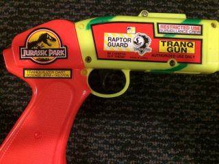 Rare Vintage Jurassic Park Raptor Guard Tranq Gun Toy 1993 2