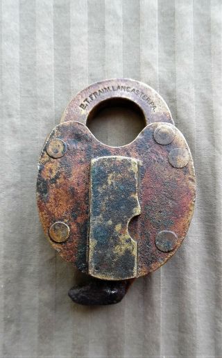 vintage antique P RR CO PHILADELPHIA railroad lantern baggage padlock lock W K 2