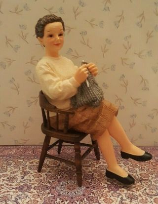 Dollhouse miniature vintage 18th c.  low back Windsor/captain ' s chair,  signed 2
