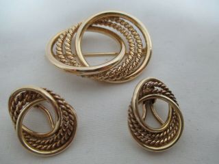 Vintage 14k Yellow Gold Double Circle & Rope Pin & Earrings 15.  7 Grams