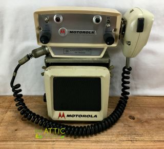Vintage Motorola Mocom 70 FM Radio Control Head/Speaker/Mic - Police/Fire Radio 2