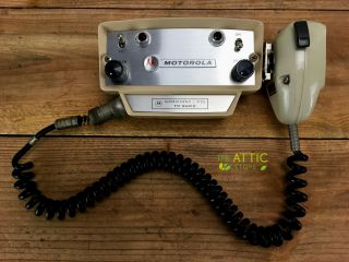 Vintage Motorola Mocom 70 FM Radio Control Head/Speaker/Mic - Police/Fire Radio 3