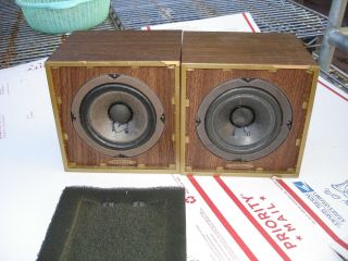 Vintage Speakers Set: Auratone 5c " Sound Cube,  Made In Usa.