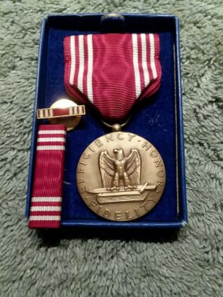 Wwii Us Army Good Conduct Medal,  5/8/1945 Ribbon,  Bar,  Lapel Pin,  Orginal Box.