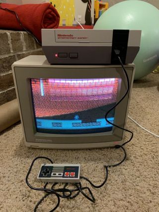Vintage Commodore 1084 RGB / Composite Color Monitor -, 2