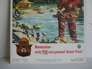 Vtg 1962 SMOKEY THE BEAR U.  S.  FOREST SERVICE FISHING CARDBOARD POSTER SIGN ORIG 3
